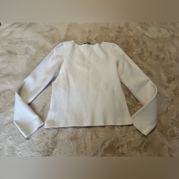 *NWT* House of Harlow 1960 white sweater size XL - Picture 2 of 6